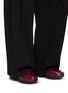 模特儿示范图 - 点击放大 - NEW BALANCE - 1906L Men's Loafer Sneakers