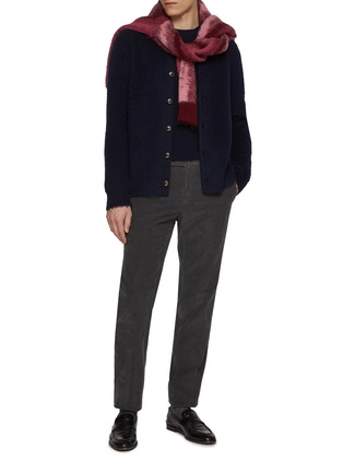 模特儿示范图 - 点击放大 - PIACENZA 1733 - Crewneck Wool Cashmere Sweater