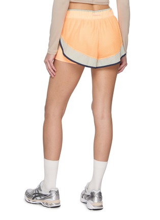 背面 - 点击放大 - FP MOVEMENT - Run For The Hills Shorts