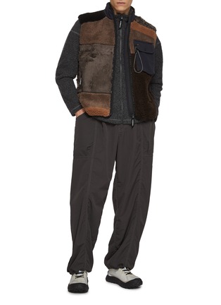 模特儿示范图 - 点击放大 - AND WANDER - Crinkled Double Weave Pants