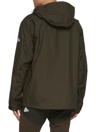 背面 - 点击放大 - AND WANDER - 2.5L Hiker Rain Jacket