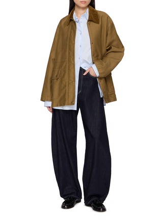 模特儿示范图 - 点击放大 - BOWTE - Curved Dark Wash Jeans