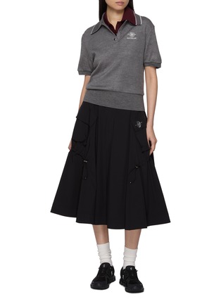 模特儿示范图 - 点击放大 - SOUTHCAPE - Logo Knit Polo Top