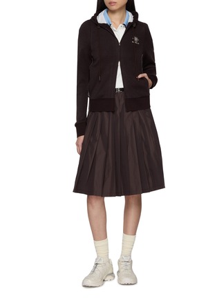 模特儿示范图 - 点击放大 - SOUTHCAPE - 拼接领 POLO 衫