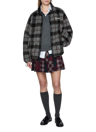 模特儿示范图 - 点击放大 - MIU MIU - Plaid Patchwork Pleated Wool Mini Skirt