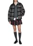 模特儿示范图 - 点击放大 - MIU MIU - Plaid Patchwork Pleated Wool Mini Skirt