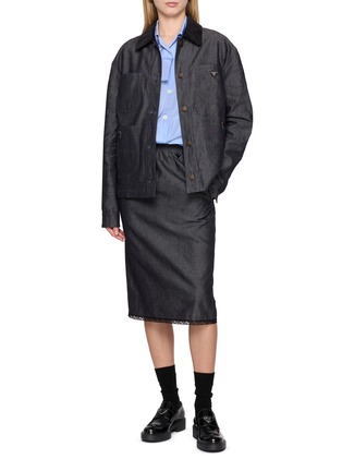 模特儿示范图 - 点击放大 - PRADA - 口袋饰牛仔夹克