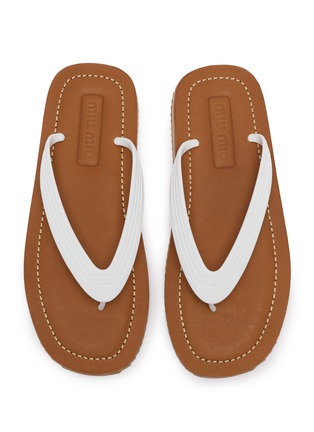 细节 - 点击放大 - MIU MIU - Logo Embossed Flip Flops