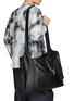 正面 -点击放大 - DISCORD YOHJI YAMAMOTO - Leather Snap-Button Tote Bag