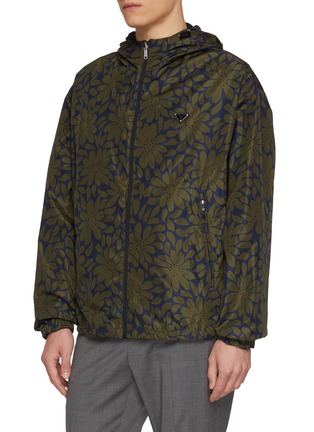 细节 - 点击放大 - PRADA - Reversible Daisy Flower Print Hooded Re-Nylon Windbreaker