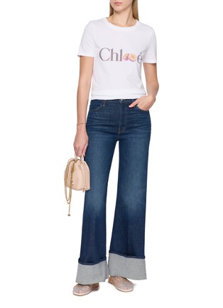 模特儿示范图 - 点击放大 - CHLOÉ - Logo Passionfruit Print Cotton Jersey T-Shirt