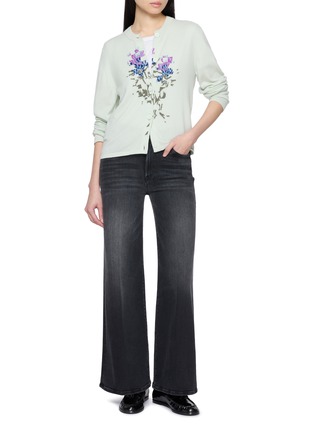 模特儿示范图 - 点击放大 - BARRIE - 移花纹羊绒针织开衫