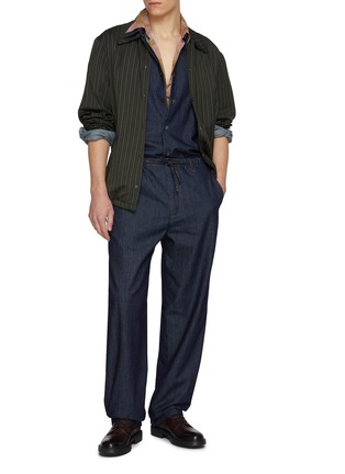 模特儿示范图 - 点击放大 - DRIES VAN NOTEN - Penny Dark Wash Straight Leg Jeans