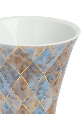 细节 –点击放大 - LEO WONG - Kinzangama Vase