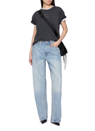 模特儿示范图 - 点击放大 - ALEXANDERWANG - 仿钻 LOGO 饰短袖 T 恤