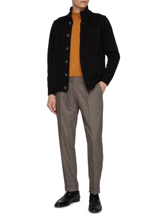 模特儿示范图 - 点击放大 - TOMORROWLAND - Button Up Stand Collar Wool Cardigan