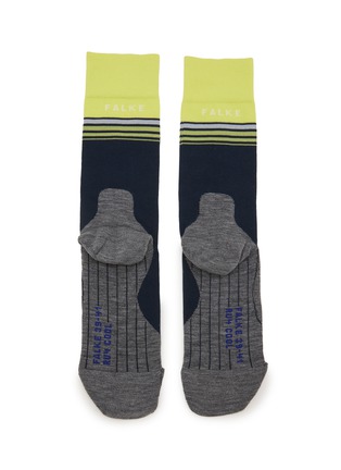 模特儿示范图 - 点击放大 - FALKE - RU4 Endurance Cool Running Socks