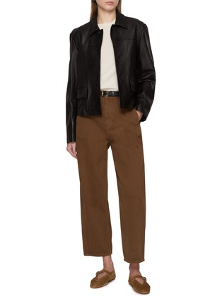 模特儿示范图 - 点击放大 - THEORY - Sleeveless Crewneck Wool Shell Top