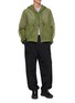 模特儿示范图 - 点击放大 - GOLDWIN - Tonalith Panelled Mesh Hooded Jacket