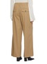 背面 - 点击放大 - EDITION - Tailored Pleated Front Cotton Pants
