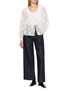 模特儿示范图 - 点击放大 - EPINGLER - Leaf Pattern Front Tie Sheer Cardigan