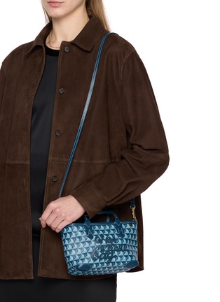 模特儿示范图 - 点击放大 - ANYA HINDMARCH - I Am A Plastic Bag Recycled Canvas Mini Tote Bag