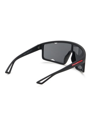 模特儿示范图 - 点击放大 - PRADA - Sphaera™ Prizm Lenses Sunglasses