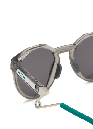 细节 - 点击放大 - OAKLEY - x Aston Martin Sunglasses