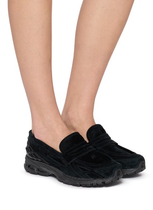 模特儿示范图 - 点击放大 - NEW BALANCE - 1906L Unisex Loafer Sneakers