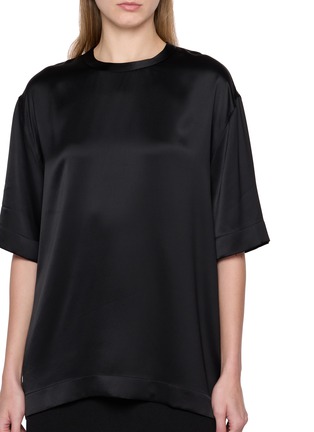  - TOTEME - 缎面短袖上衣