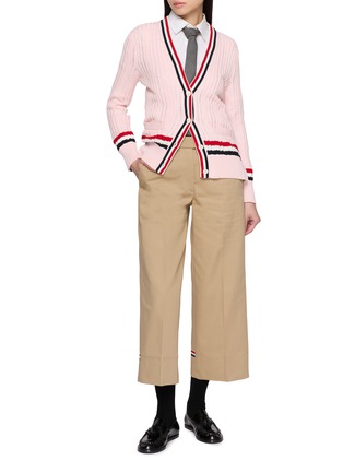 模特儿示范图 - 点击放大 - THOM BROWNE - Cropped Cotton Gabardine Chino Pants