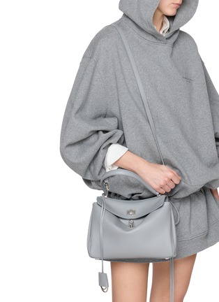 模特儿示范图 - 点击放大 - BALENCIAGA - 小号 RODEO 皮革手提包