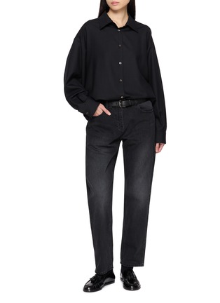 模特儿示范图 - 点击放大 - THE ROW - BOOKER 锥形牛仔裤