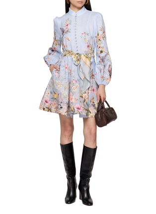 模特儿示范图 - 点击放大 - ZIMMERMANN - REBELLION 纽扣饰亚麻连衣裙