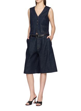 模特儿示范图 - 点击放大 - FRAME - The Denim Vest