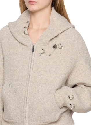  - WE11DONE - 玫瑰装饰短款针织外套