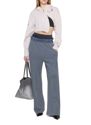 模特儿示范图 - 点击放大 - WE11DONE - 不对称拉链针织连帽衫