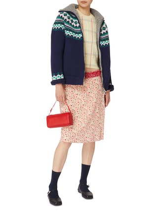 模特儿示范图 - 点击放大 - GUEST IN RESIDENCE - 羊绒扭纹针织套头衫