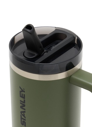 细节 –点击放大 - STANLEY - The Quencher ProTour Flip Straw Lid Tumbler 30oz — Dried Pine VRT