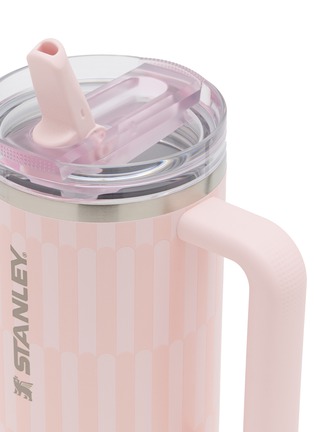 细节 –点击放大 - STANLEY - The Quencher ProTour Flip Straw Lid Tumbler 40oz — Tea Rose Tile