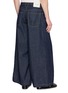 背面 - 点击放大 - BEAUTIFUL PEOPLE - Medium Washed Wide Leg One Tuck Jeans