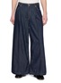 首图 - 点击放大 - BEAUTIFUL PEOPLE - Medium Washed Wide Leg One Tuck Jeans