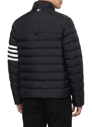 背面 - 点击放大 - THOM BROWNE - 四重条纹绗缝夹克