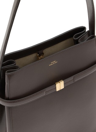 细节 - 点击放大 - TOTEME - 皮革水桶包