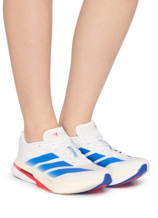 模特儿示范图 - 点击放大 - ADIDAS - Adizero Boston 13 Women's Sneakers