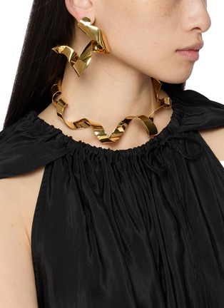 模特儿示范图 - 点击放大 - DRIES VAN NOTEN - Twist Necklace