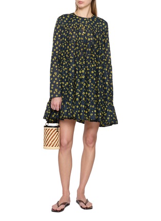 模特儿示范图 - 点击放大 - MERLETTE - Voluminous Tiered Cotton Mini Dress