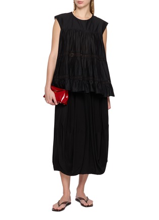 模特儿示范图 - 点击放大 - MERLETTE - Cap Sleeve Tiered Cotton Blouse