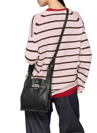 模特儿示范图 - 点击放大 - BEAUTIFUL PEOPLE - Large Leather Crossbody Bag