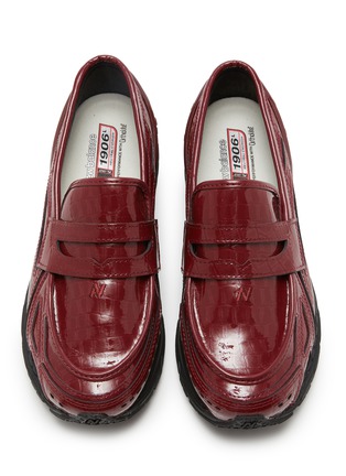 模特儿示范图 - 点击放大 - NEW BALANCE - 男款 1906L 运动乐福鞋